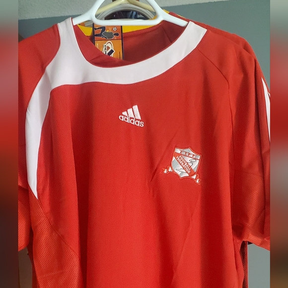 Trinidad & Tobago Soccer Jersey - Picture 1 of 2